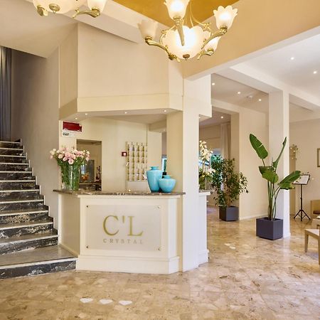 Hotel Crystal 马里纳-迪-皮特拉桑塔 外观 照片